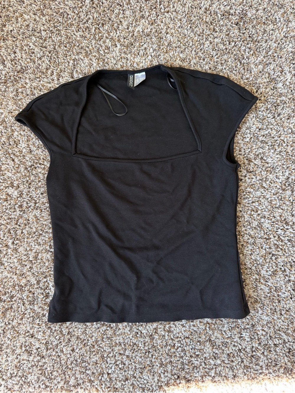 H&M Black Square-Neck Tank Tops